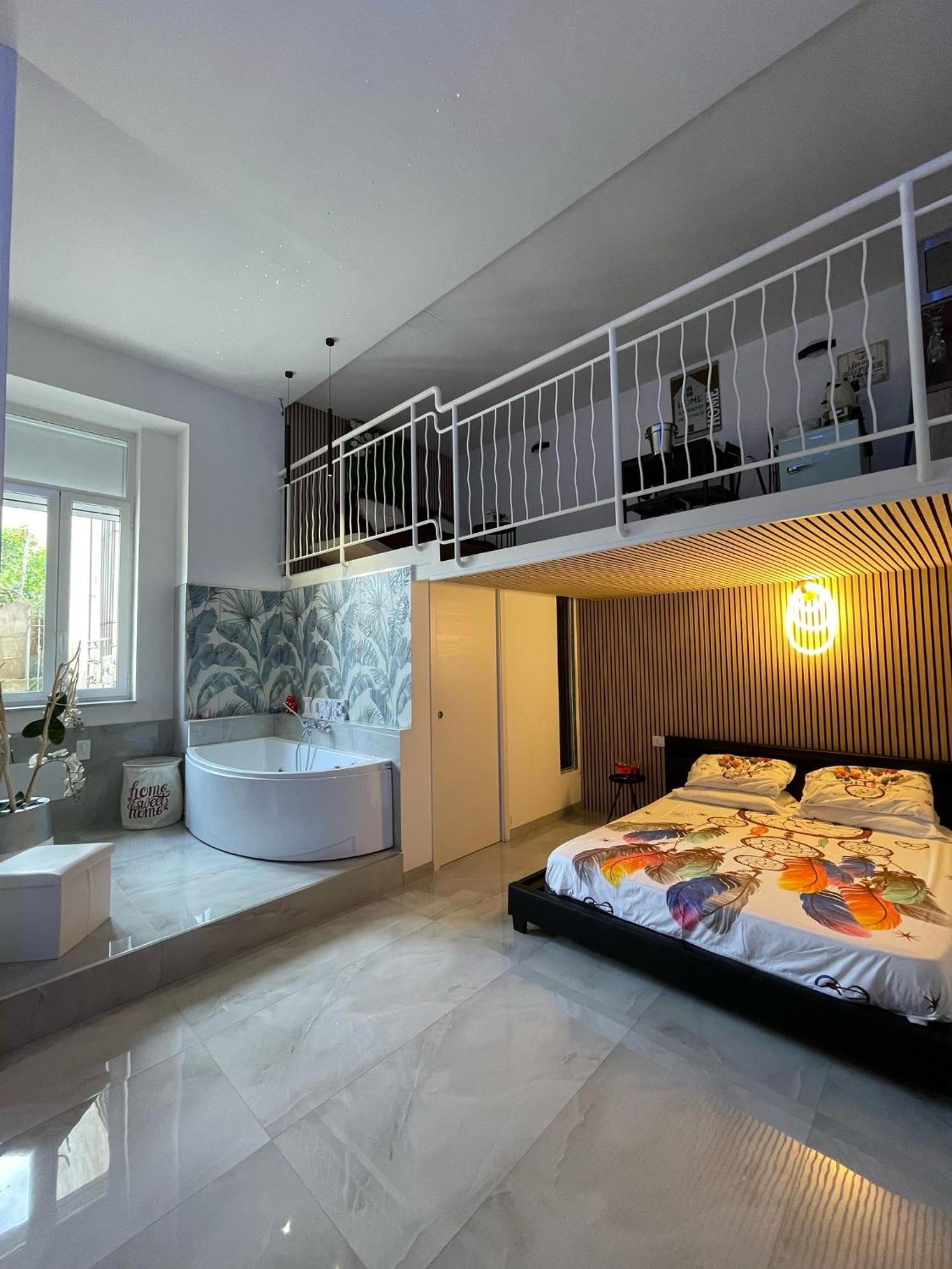 Charm E Chic Apartamento Nápoles Exterior foto